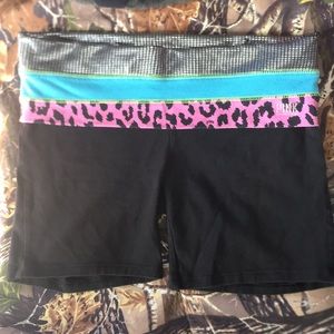 PINK Victoria’s Secret Yoga shorts size small